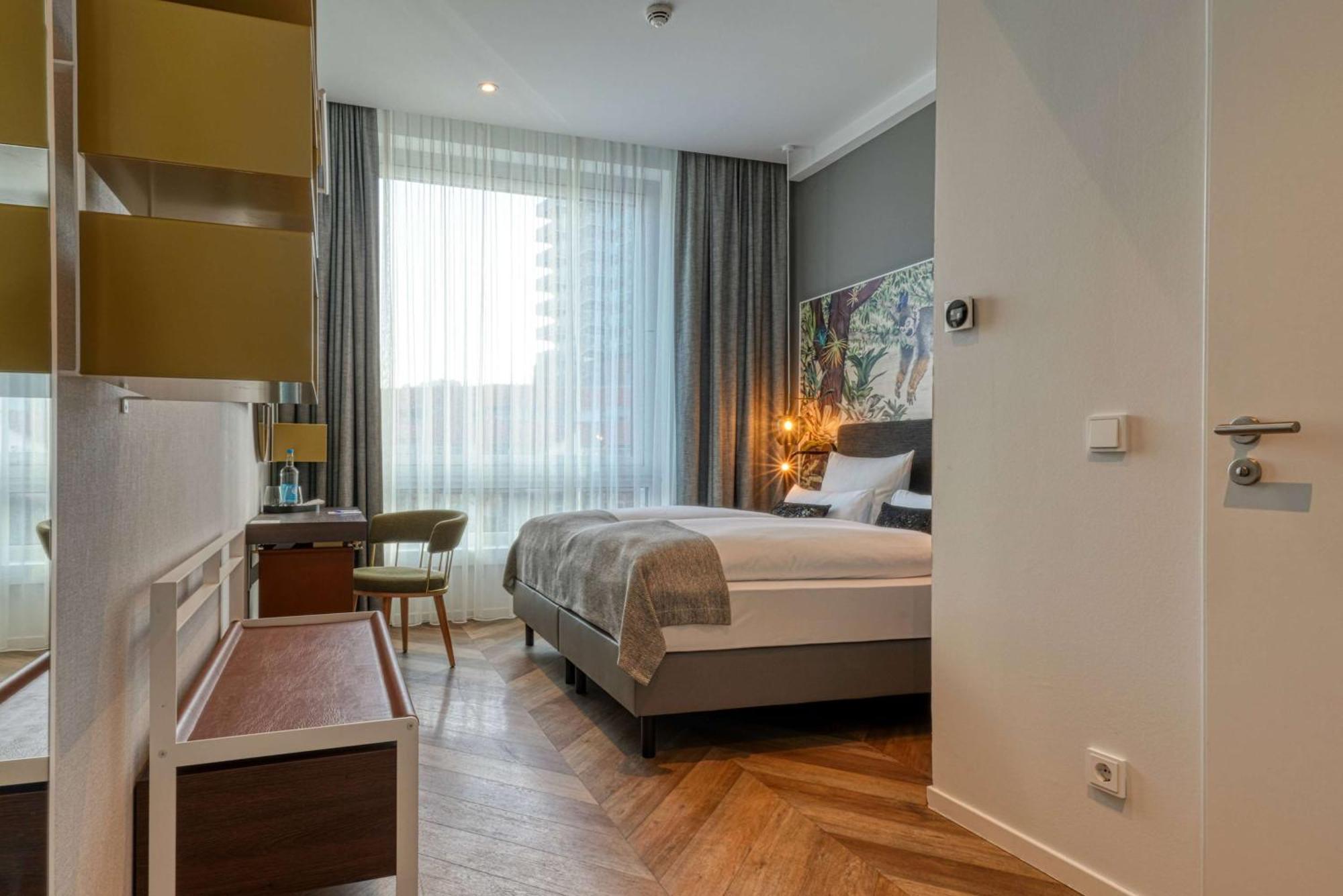 Hotel Vienna House Easy By Wyndham Hamburg Bergedorf Esterno foto